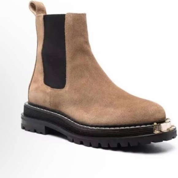 NOHA Lug Sole‎ Chelsea Boots in Khaki Suede - Picture 1 of 6